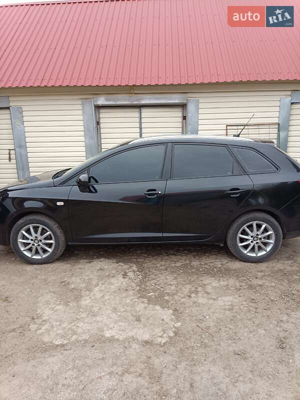 Универсал SEAT Ibiza 2015 в Нововолынске