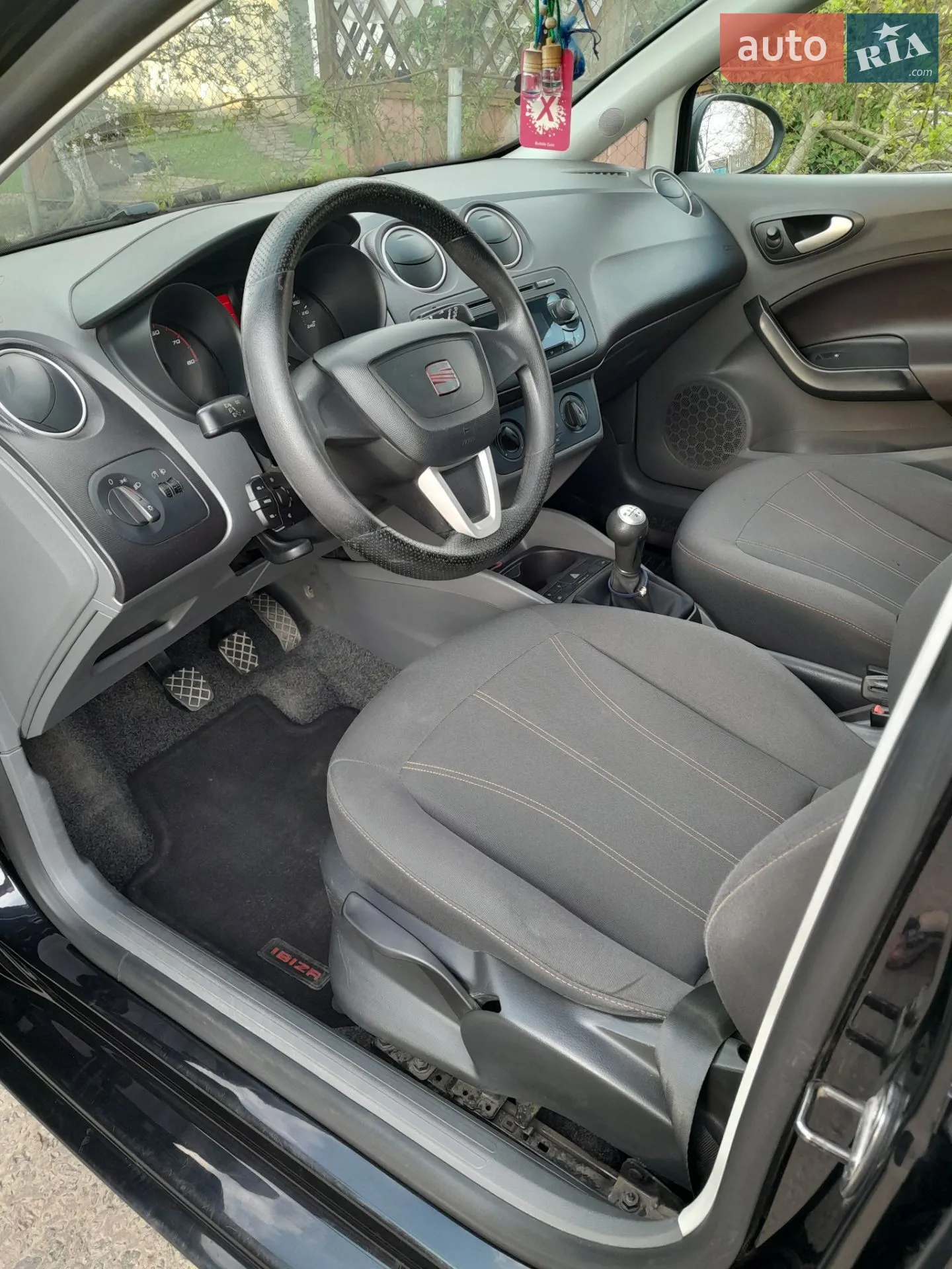 2010 SEAT Ibiza - мініатюра 6