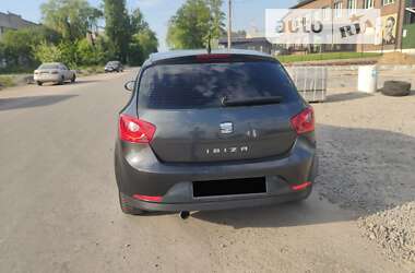 Хэтчбек SEAT Ibiza 2010 в Виннице