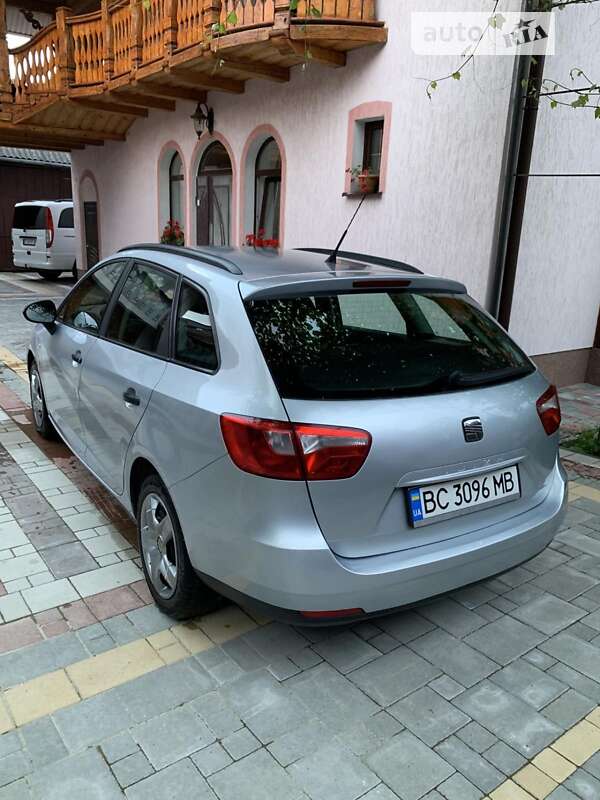Купе SEAT Ibiza 2010 в Болехові