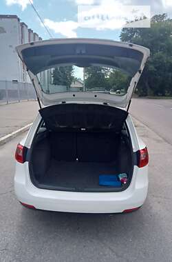 Хетчбек SEAT Ibiza 2010 в Черкасах