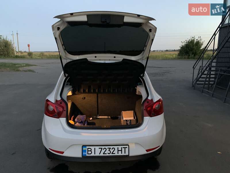 Хетчбек SEAT Ibiza 2011 в Оржиці