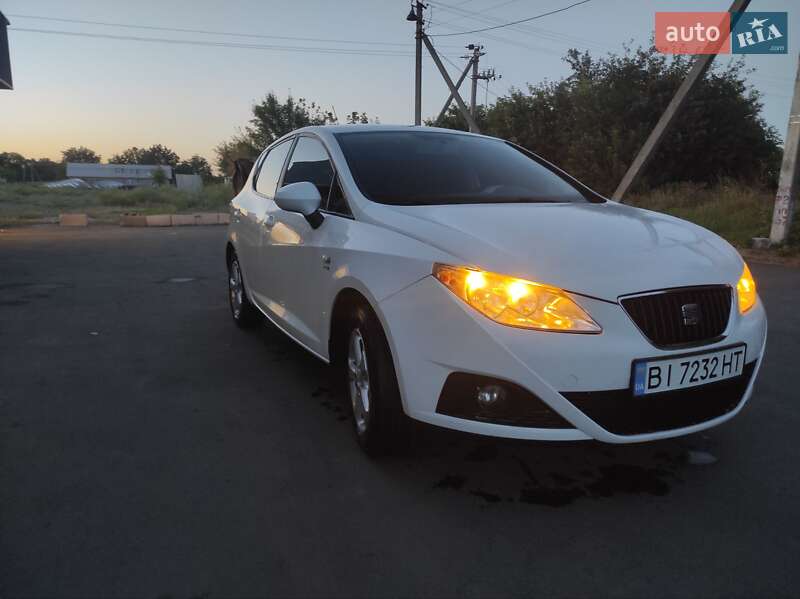 Хетчбек SEAT Ibiza 2011 в Оржиці