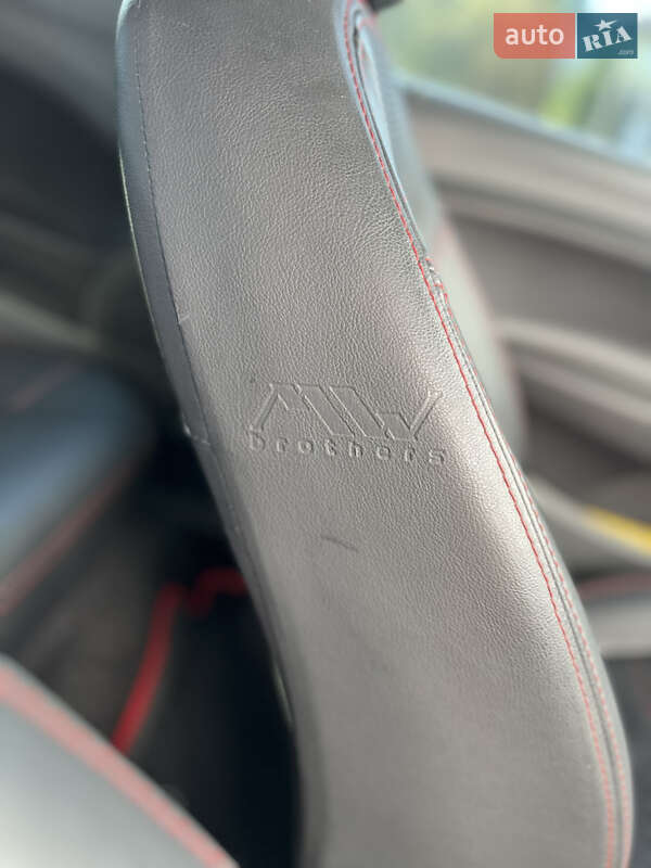 Хетчбек SEAT Ibiza 2010 в Дніпрі