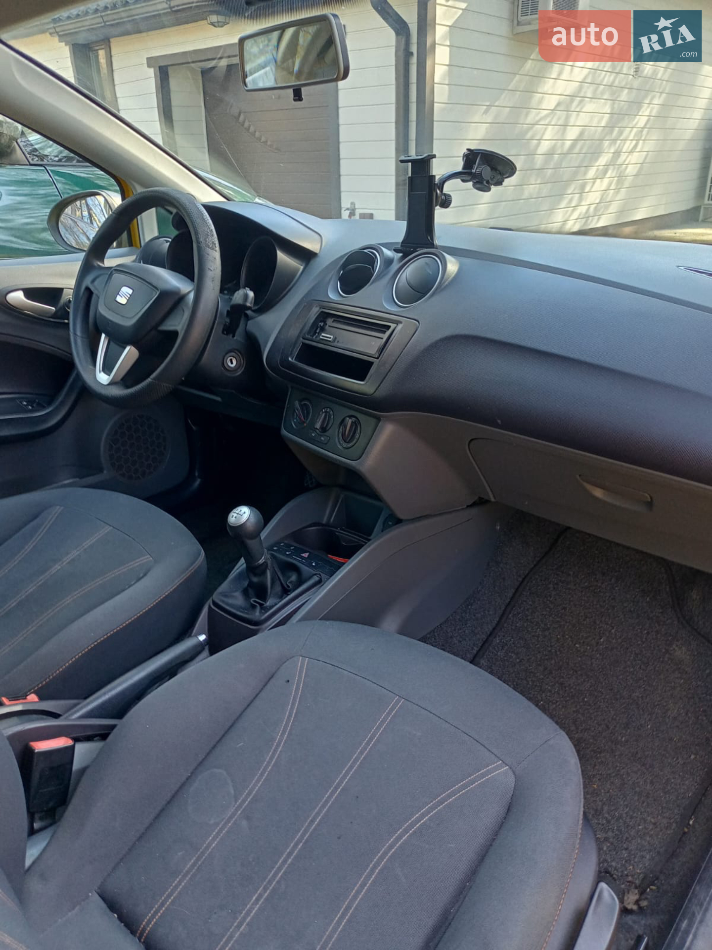 2011 SEAT Ibiza - мініатюра 15