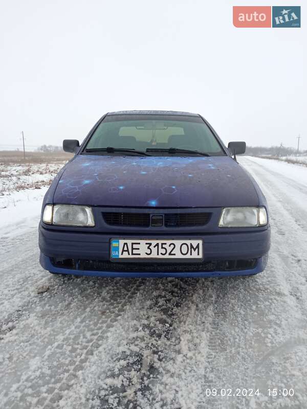 Хэтчбек SEAT Ibiza 1994 в Павлограде