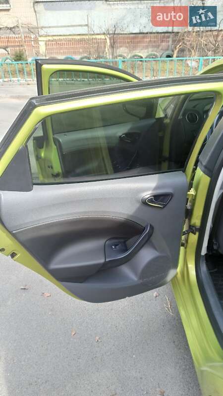 Хэтчбек SEAT Ibiza 2008 в Днепре