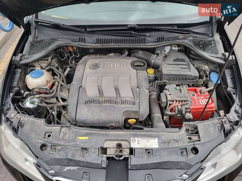 Універсал SEAT Ibiza 2013 в Дніпрі