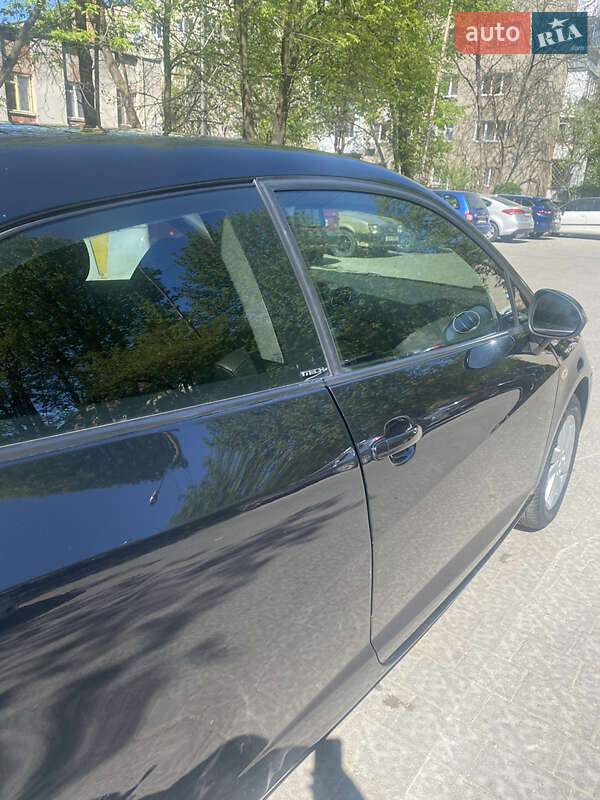 Хэтчбек SEAT Ibiza 2014 в Львове фото 2 Хэтчбек SEAT Ibiza 2014 в Львове
