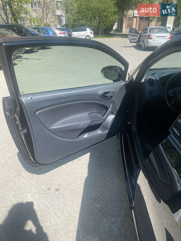 Хэтчбек SEAT Ibiza 2014 в Львове фото 15 Хэтчбек SEAT Ibiza 2014 в Львове