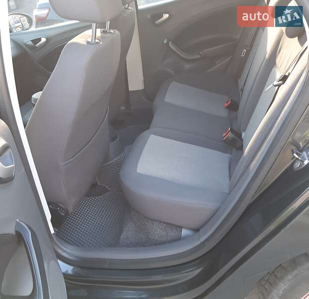 Хетчбек SEAT Ibiza 2011 в Харкові