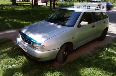 Хэтчбек SEAT Ibiza 1998 в Калуше