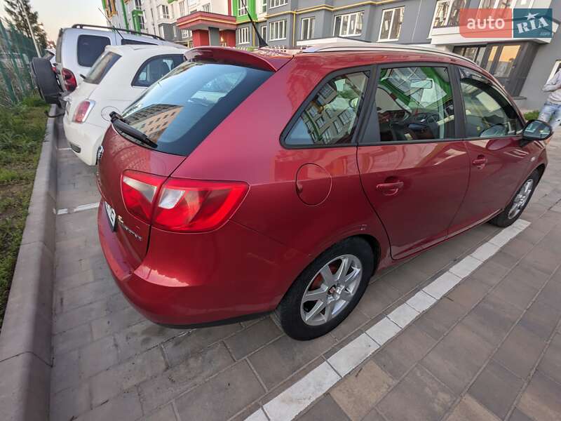 Хетчбек SEAT Ibiza 2011 в Києві