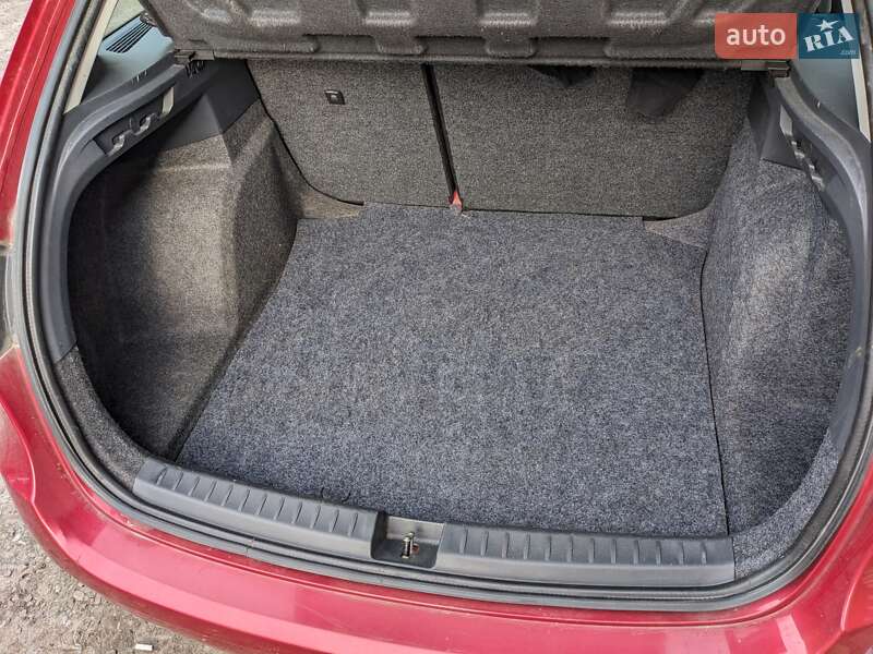 Хетчбек SEAT Ibiza 2011 в Києві