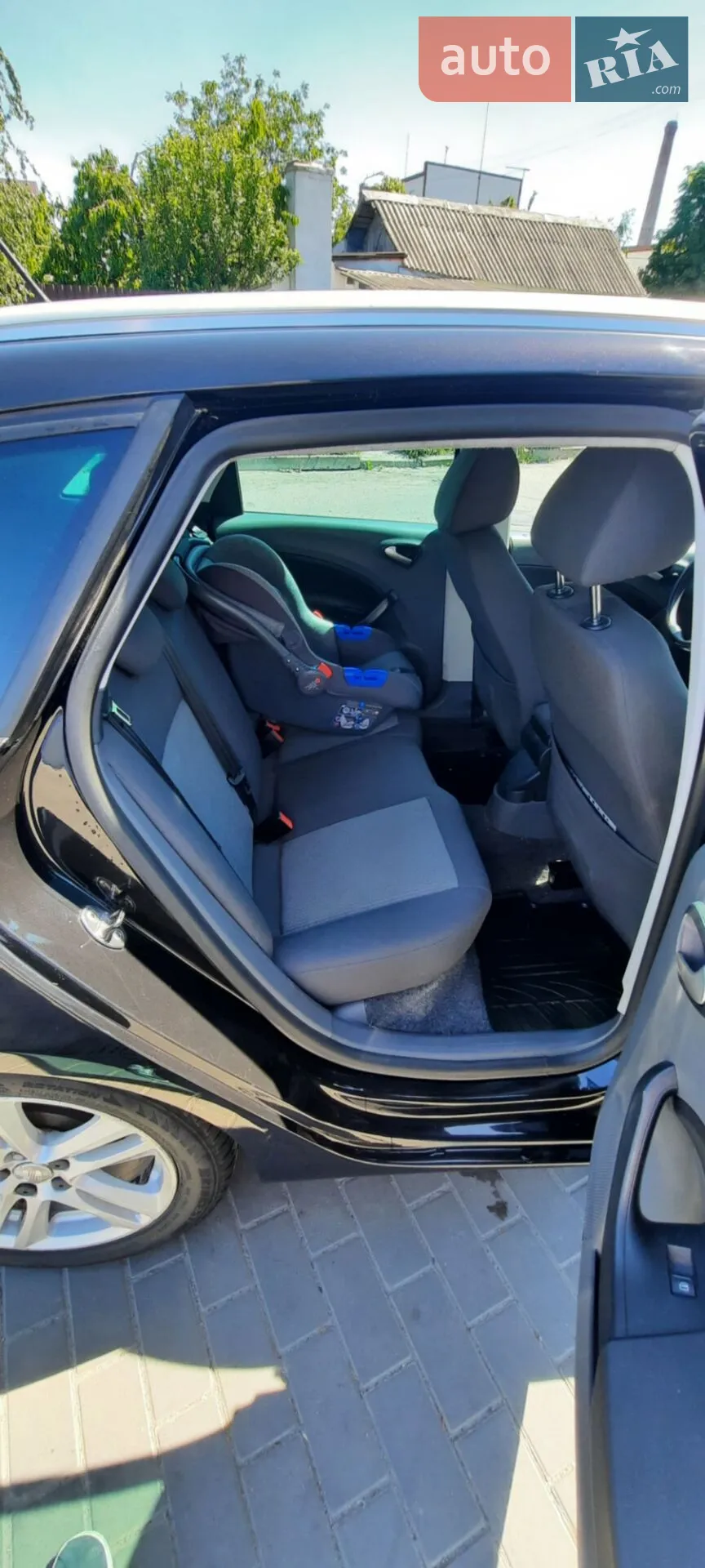 2010 SEAT Ibiza - мініатюра 9