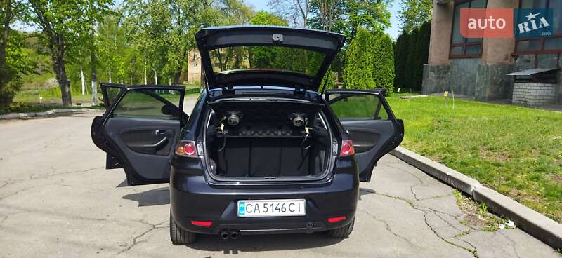 Хэтчбек SEAT Ibiza 2008 в Тальном