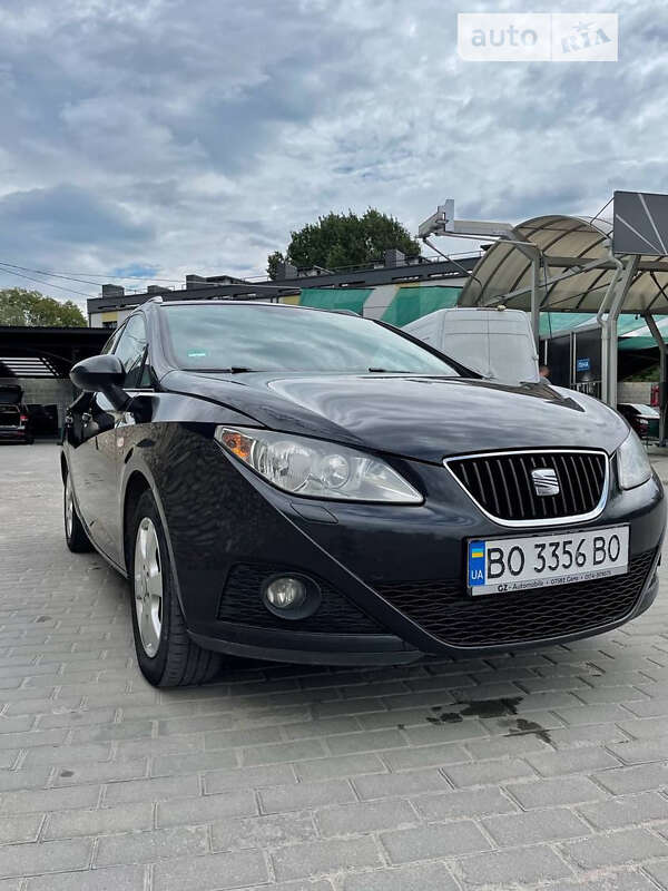 Хетчбек SEAT Ibiza 2011 в Тернополі