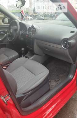 Хетчбек SEAT Ibiza 2006 в Києві