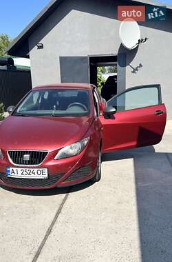 Хэтчбек SEAT Ibiza 2010 в Киеве