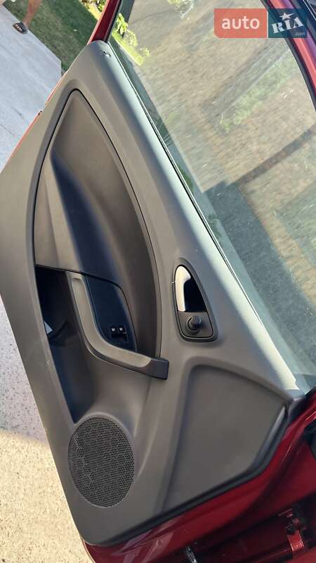 Хетчбек SEAT Ibiza 2010 в Києві