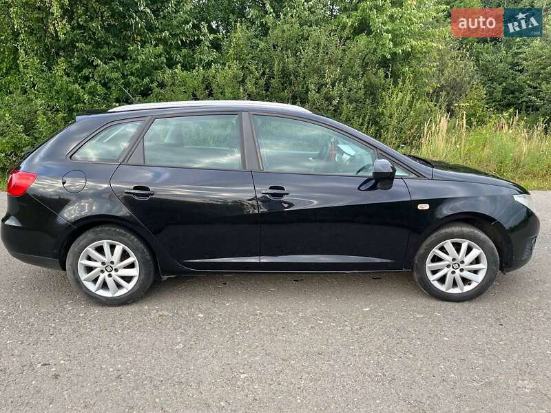 Хетчбек SEAT Ibiza 2010 в Калуші
