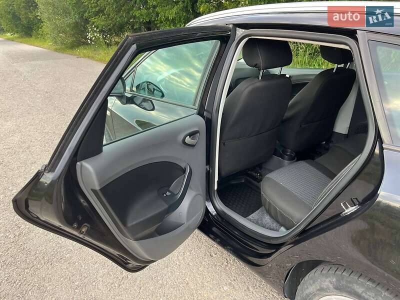 Хетчбек SEAT Ibiza 2010 в Калуші