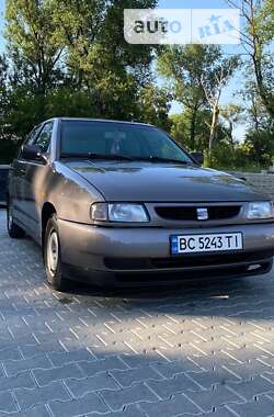 Хетчбек SEAT Ibiza 1994 в Дрогобичі