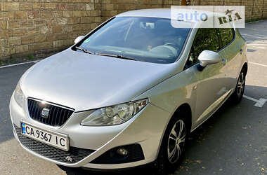 Хэтчбек SEAT Ibiza 2012 в Киеве