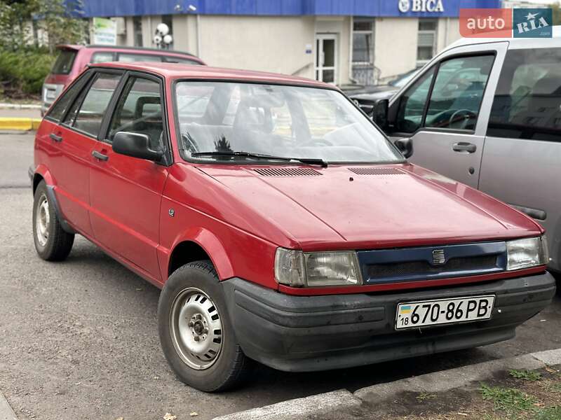 Хэтчбек SEAT Ibiza 1991 в Ровно