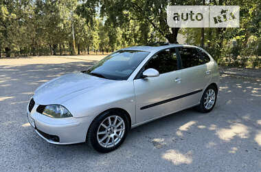 Хетчбек SEAT Ibiza 2002 в Дніпрі