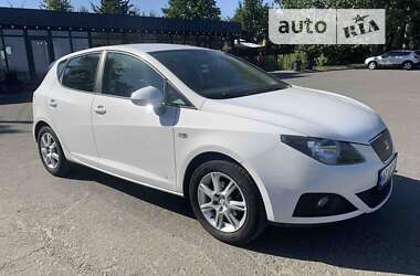 Хетчбек SEAT Ibiza 2011 в Умані