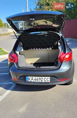 Хэтчбек SEAT Ibiza 2010 в Василькове