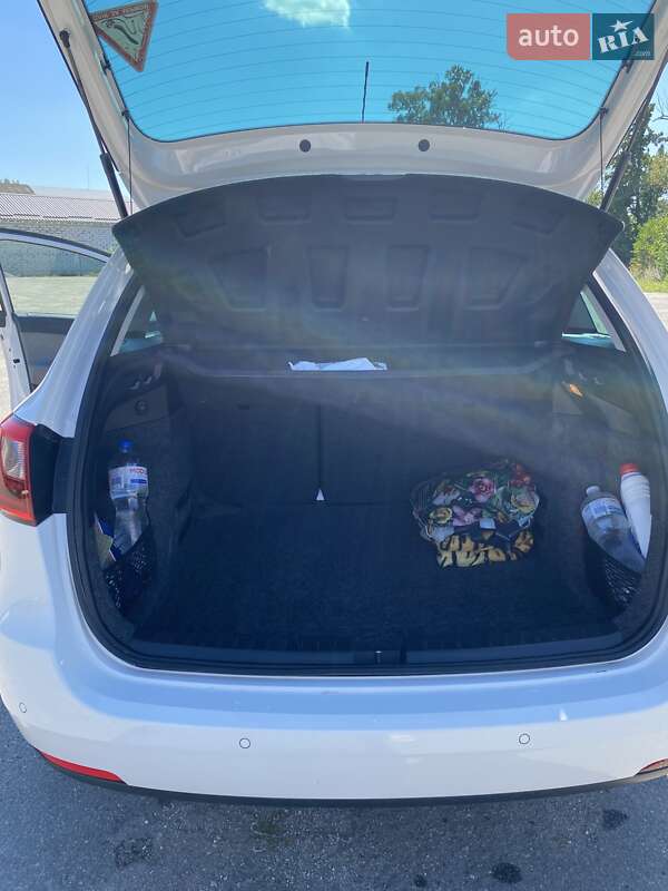 Універсал SEAT Ibiza 2015 в Хмельницькому