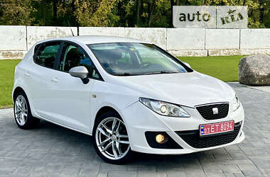 Хэтчбек SEAT Ibiza 2010 в Луцке