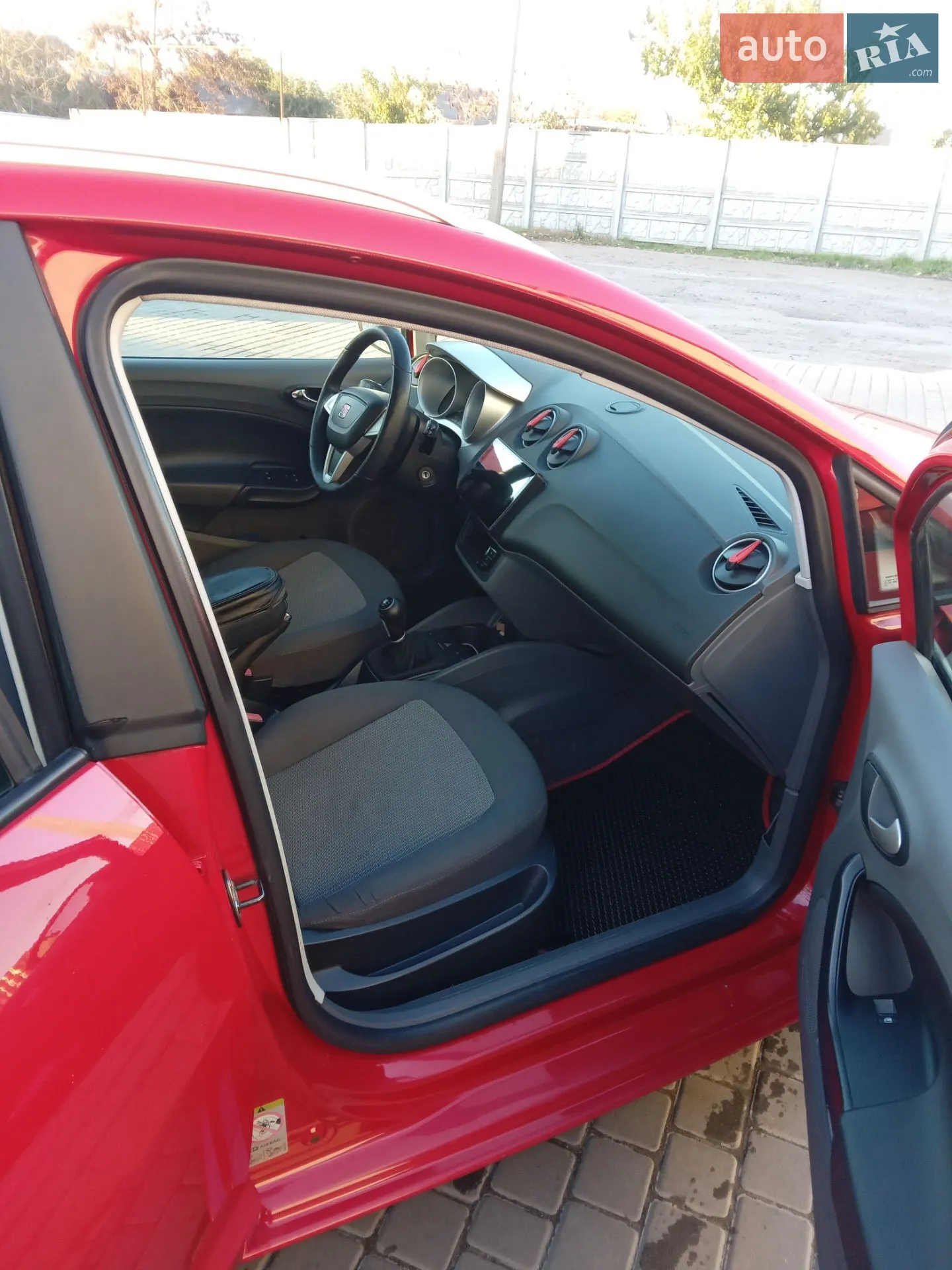 2010 SEAT Ibiza - мініатюра 6