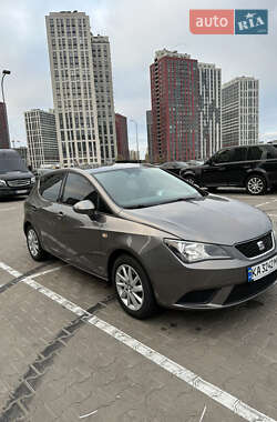 Хетчбек SEAT Ibiza 2015 в Києві