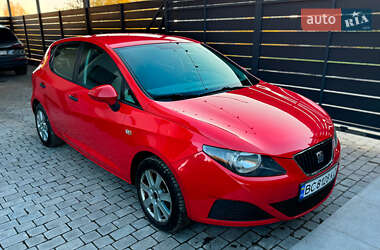 Хэтчбек SEAT Ibiza 2011 в Львове