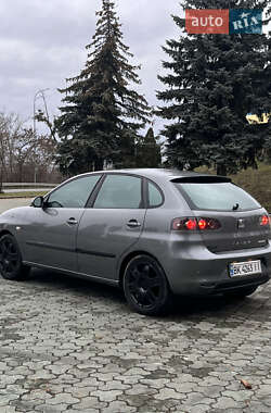 Хетчбек SEAT Ibiza 2007 в Дубні