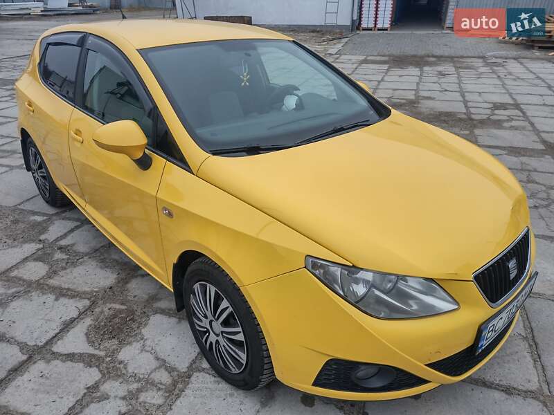 Хэтчбек SEAT Ibiza 2010 в Львове