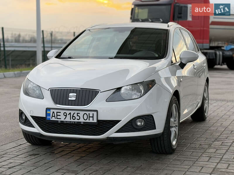 Универсал SEAT Ibiza 2011 в Днепре