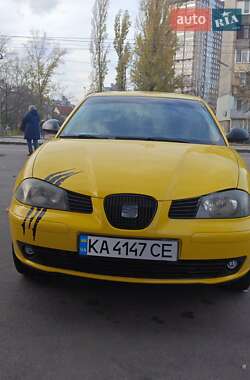 Хэтчбек SEAT Ibiza 2004 в Киеве