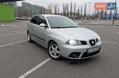 Хетчбек SEAT Ibiza 2008 в Києві