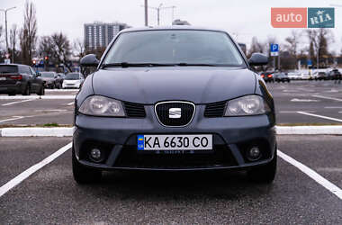 Хетчбек SEAT Ibiza 2008 в Києві