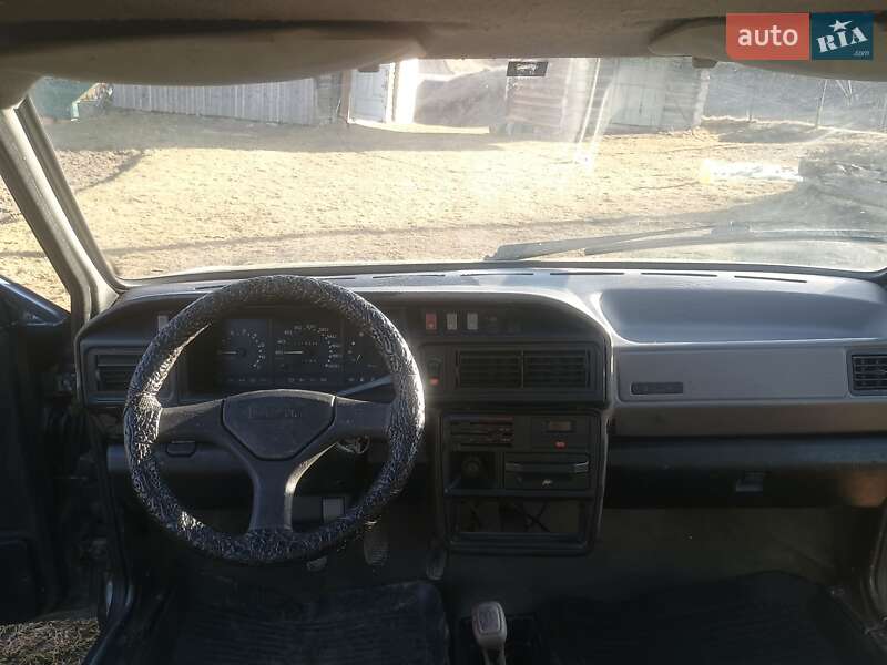 Хэтчбек SEAT Ibiza 1990 в Сколе