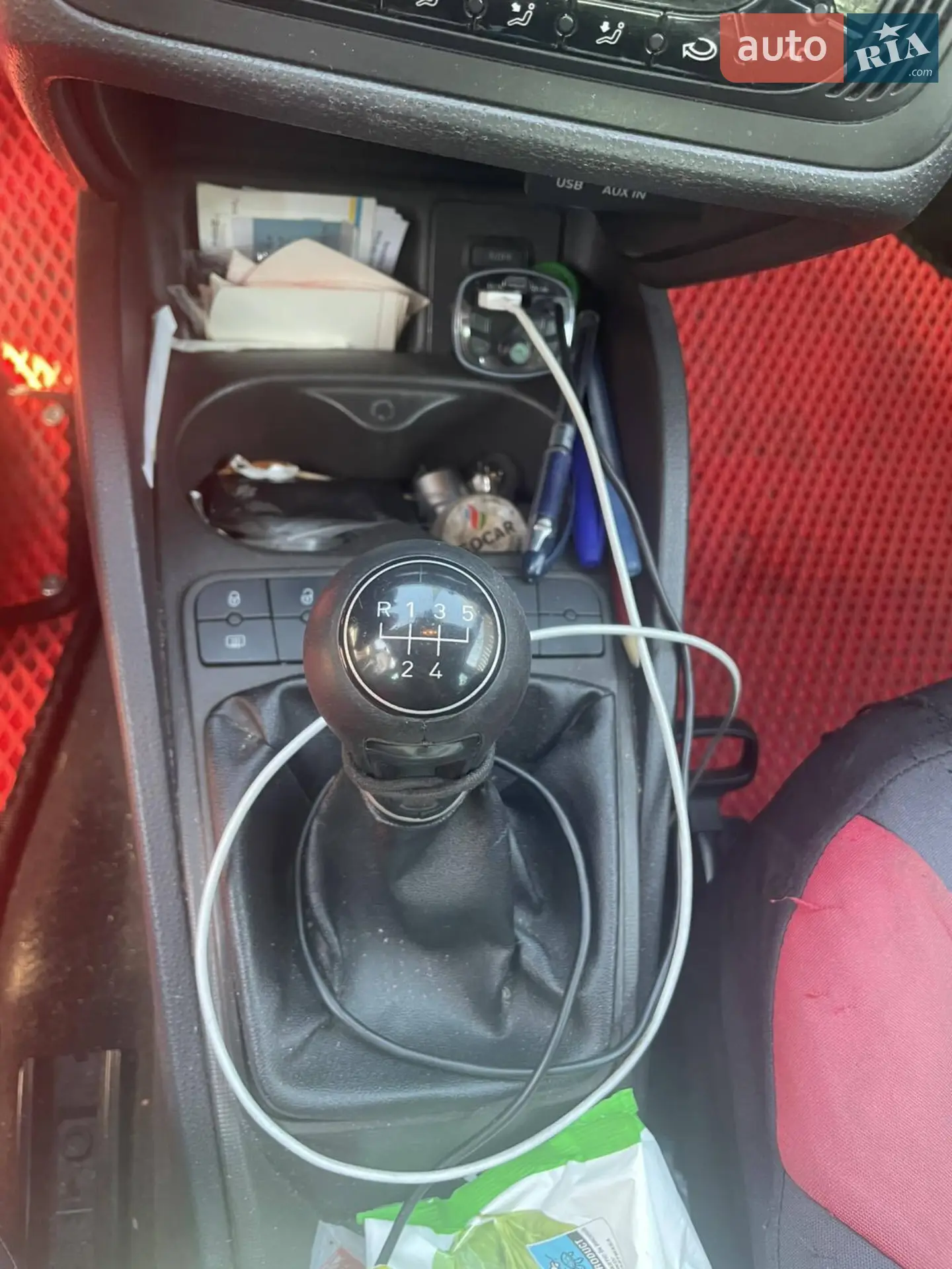 2012 SEAT Ibiza - мініатюра 13