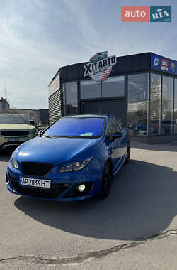 Хэтчбек SEAT Ibiza 2011 в 