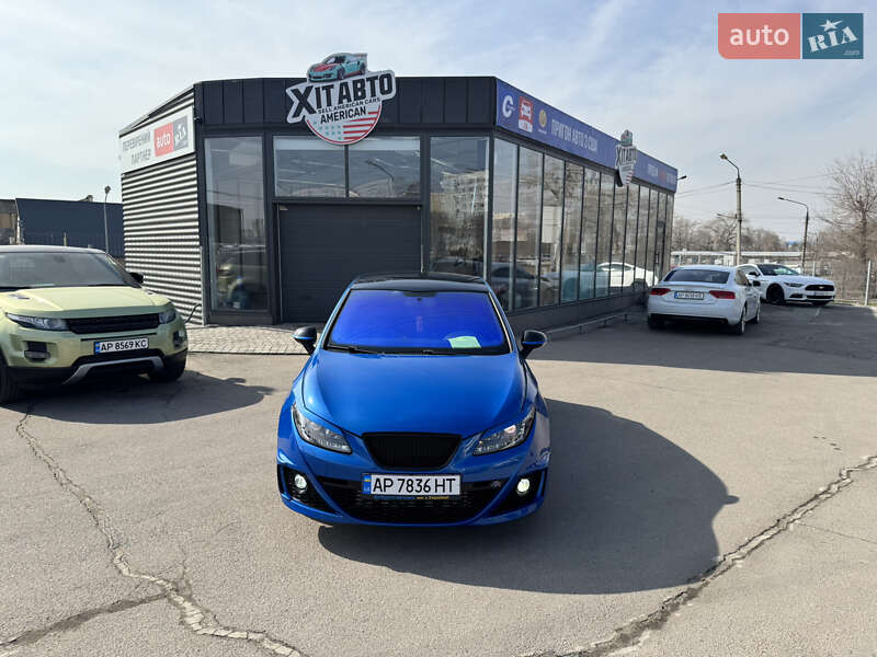 Хэтчбек SEAT Ibiza 2011 в Запорожье фото 4 Хэтчбек SEAT Ibiza 2011 в Запорожье