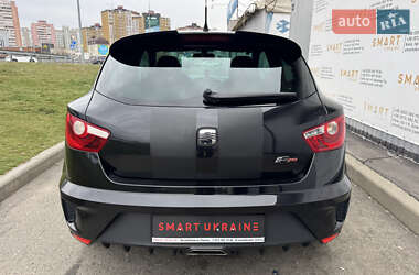Хэтчбек SEAT Ibiza 2012 в 