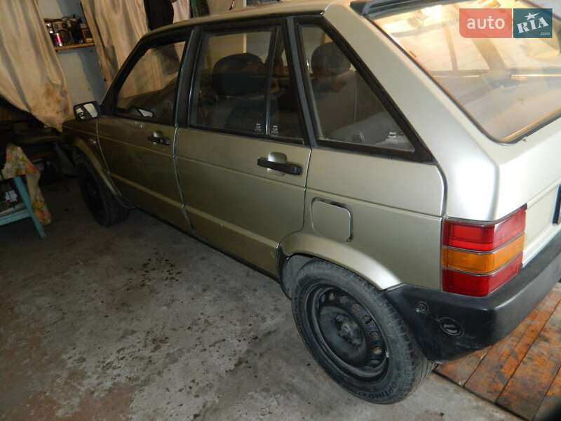 Хэтчбек SEAT Ibiza 1990 в Николаеве