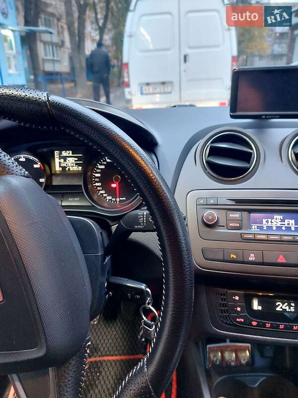 Хэтчбек SEAT Ibiza 2013 в Харькове